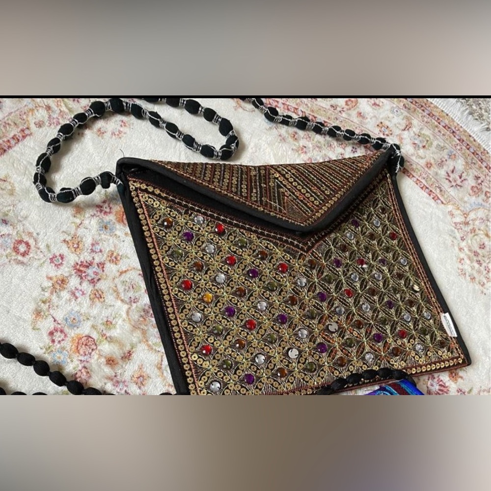 Pakistani Purse